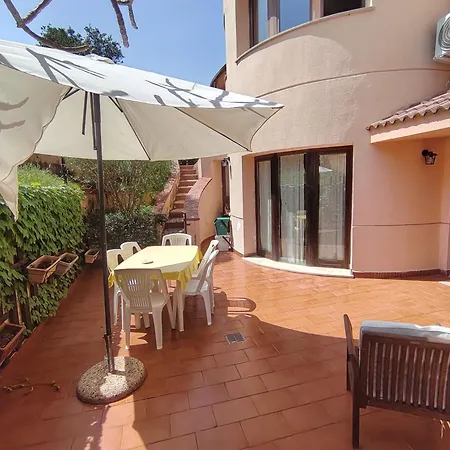 Vakantiehuis Da Nonna Cettina In Con Piscina *